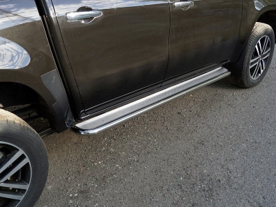 Пороги с площадкой нержавеющий лист 42 мм для Mercedes-Benz X-Class 2018-2021